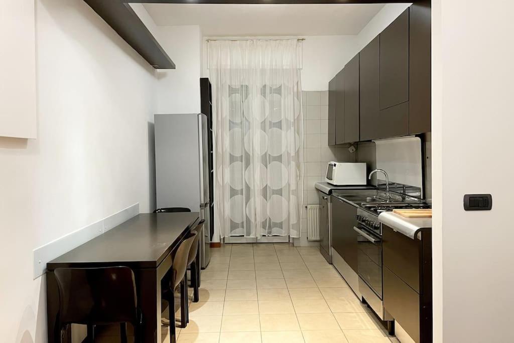 شقة Amazing Flat With Terrace ميلان المظهر الخارجي الصورة
