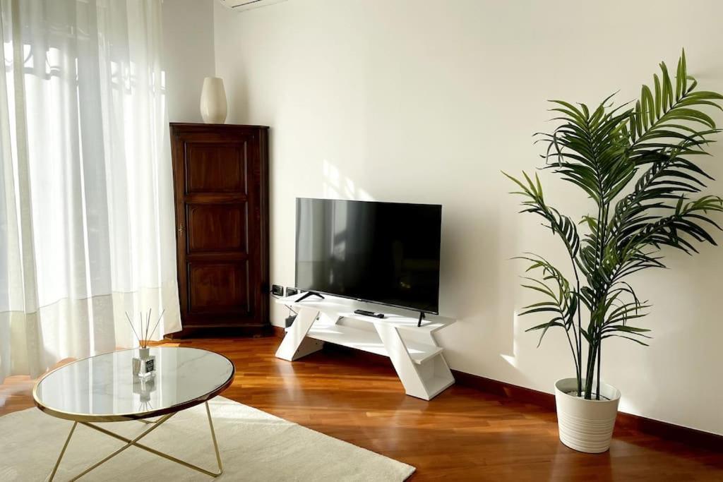 شقة Amazing Flat With Terrace ميلان المظهر الخارجي الصورة